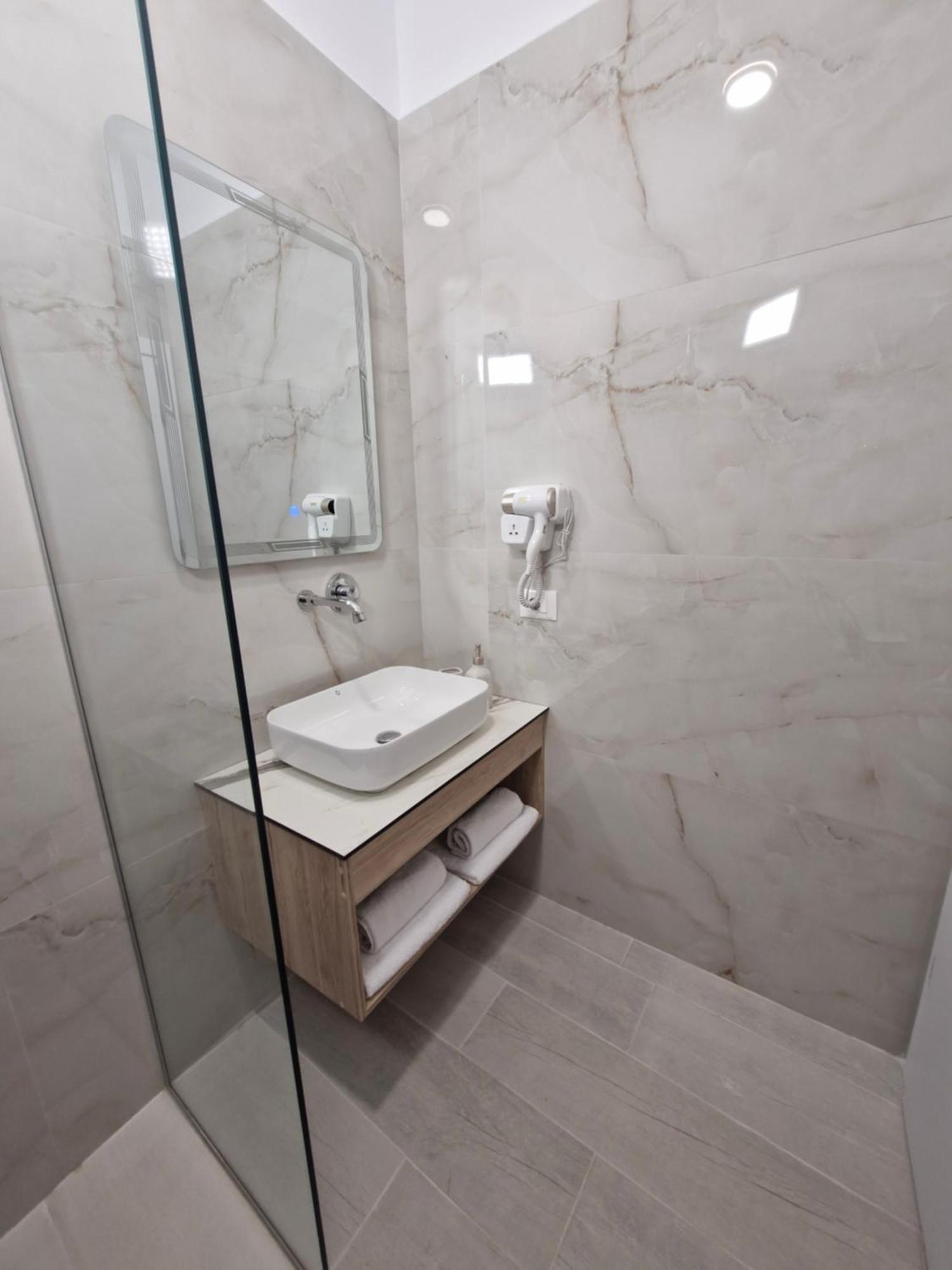 Villa Virginia Sarandë 外观 照片