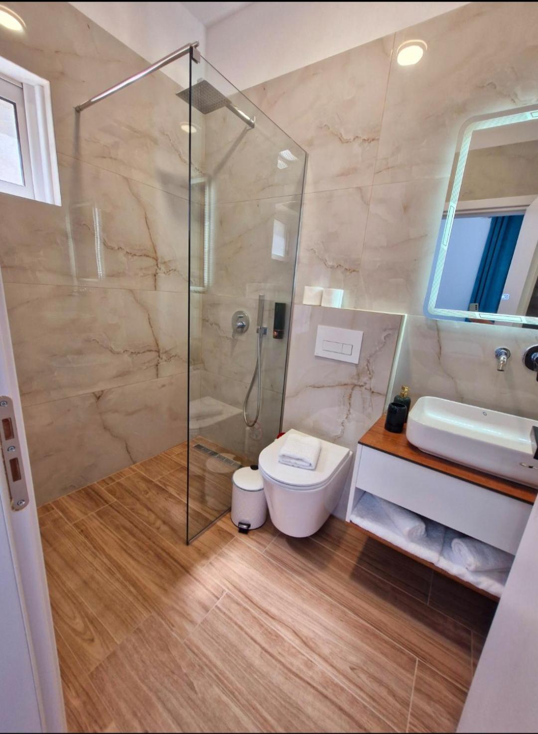 Villa Virginia Sarandë 外观 照片